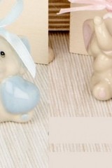 Elefante-baby-in-porcellana-lucida-traforato-con-nastro.-Ass-2-per-colore.-H-4-Codice-E03098
