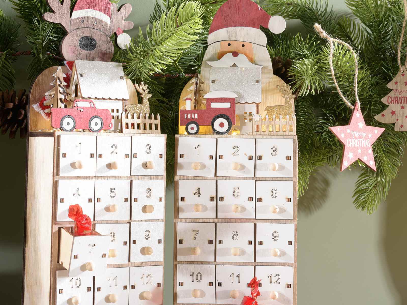 bomboniera-bomboniere-edencreazioni-terni-stroncone-decorazione-decoro-natale-natalizio-natalizia-statuina-legno-calendario-avvento-rosso-numeri-cassetti-cassetto-paesaggio-neve-innevato-led-renna-babbonatale-regalo-gift